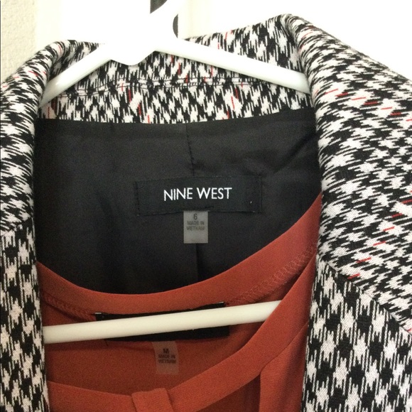 Nine West suit size 6 (burnt orange shell incl.) - Picture 3 of 5